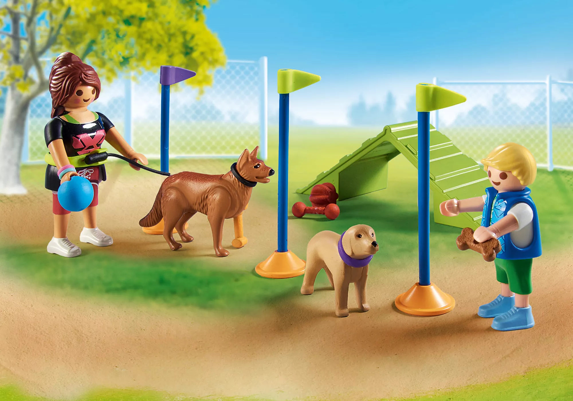 AIRE DE JEUX POUR CHIENS, ENFANT ET ÉDUCATRICE "MY LIFE"